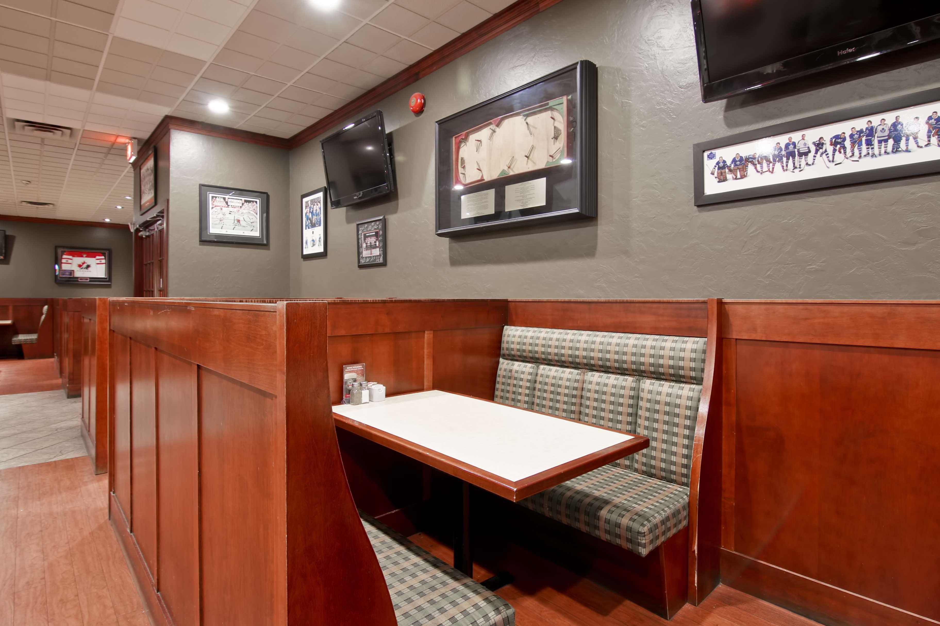 Best Western St Catharines Hotel & Conference Centre Sainte-Catherine Εξωτερικό φωτογραφία