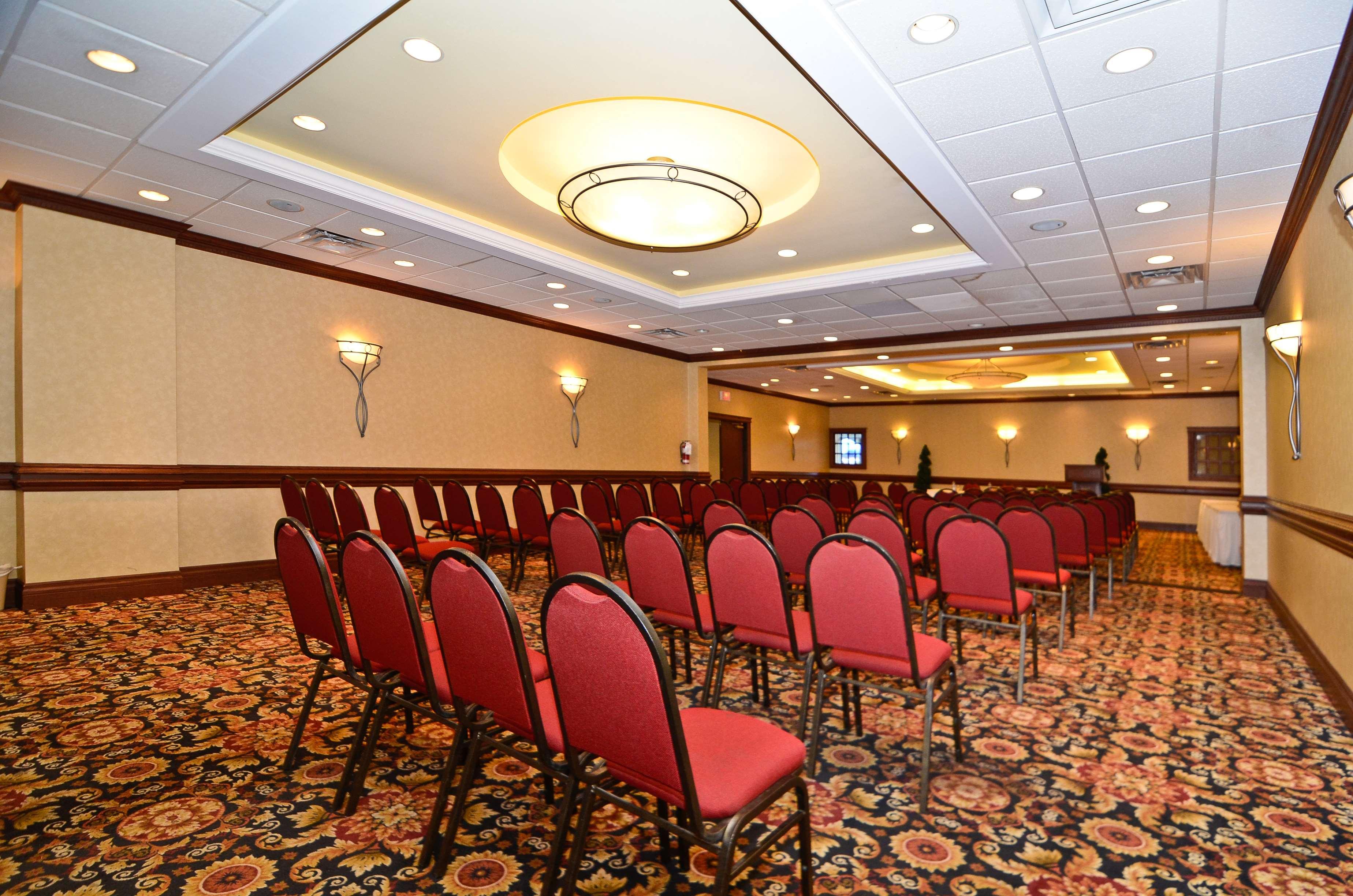 Best Western St Catharines Hotel & Conference Centre Sainte-Catherine Εξωτερικό φωτογραφία