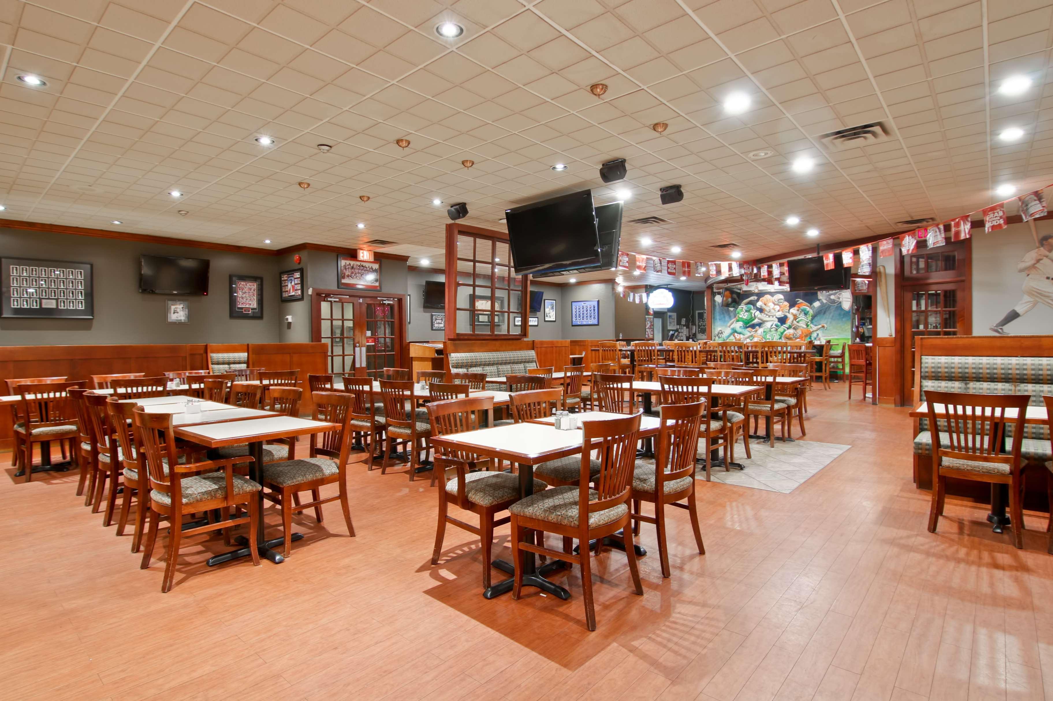 Best Western St Catharines Hotel & Conference Centre Sainte-Catherine Εξωτερικό φωτογραφία